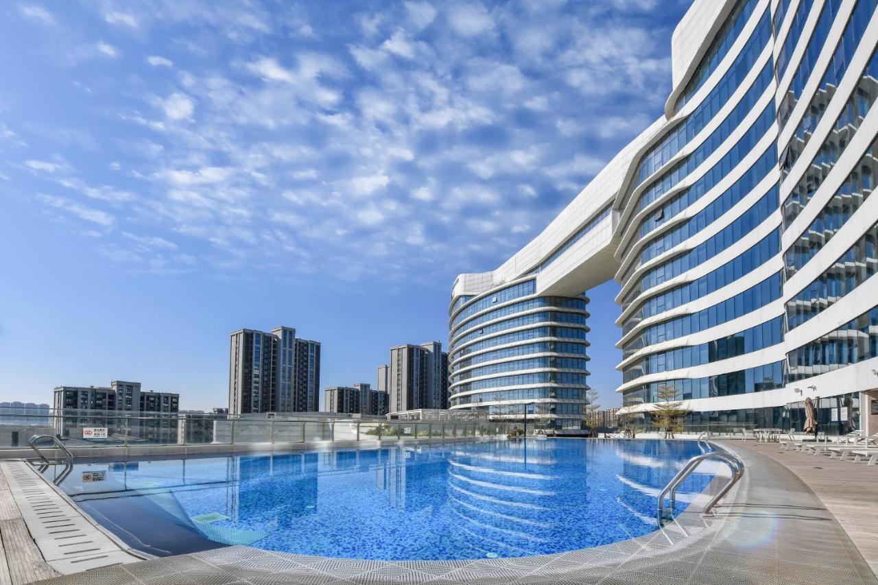 Отель Wyndham Grand Plaza Royale Yuzhou Xiamen Wuyuan Bay Экстерьер фото