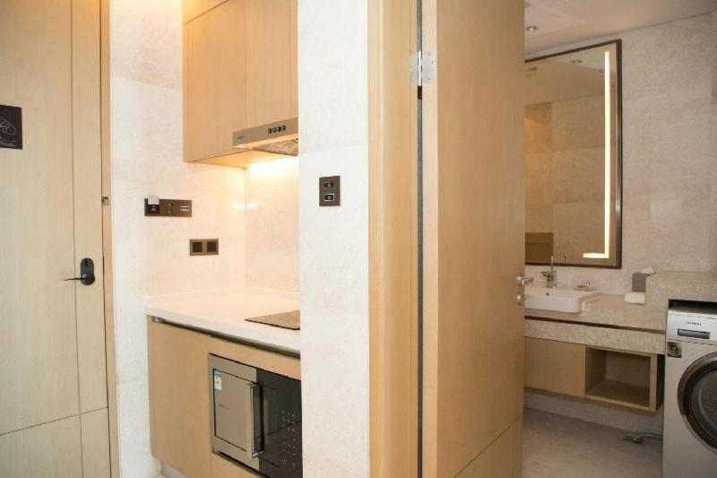 Отель Wyndham Grand Plaza Royale Yuzhou Xiamen Wuyuan Bay Экстерьер фото